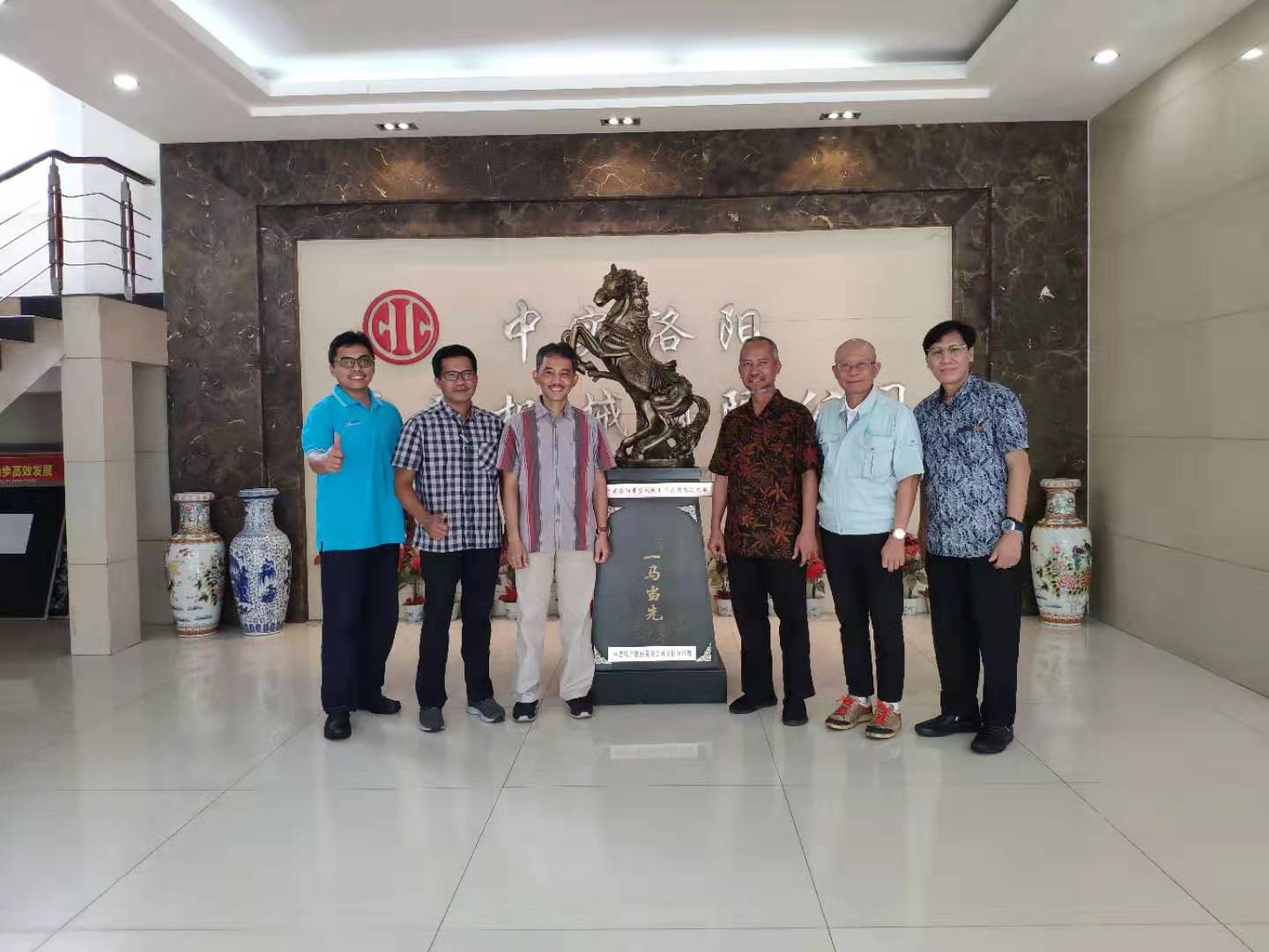 亚洲国产综合精品中文一区二区