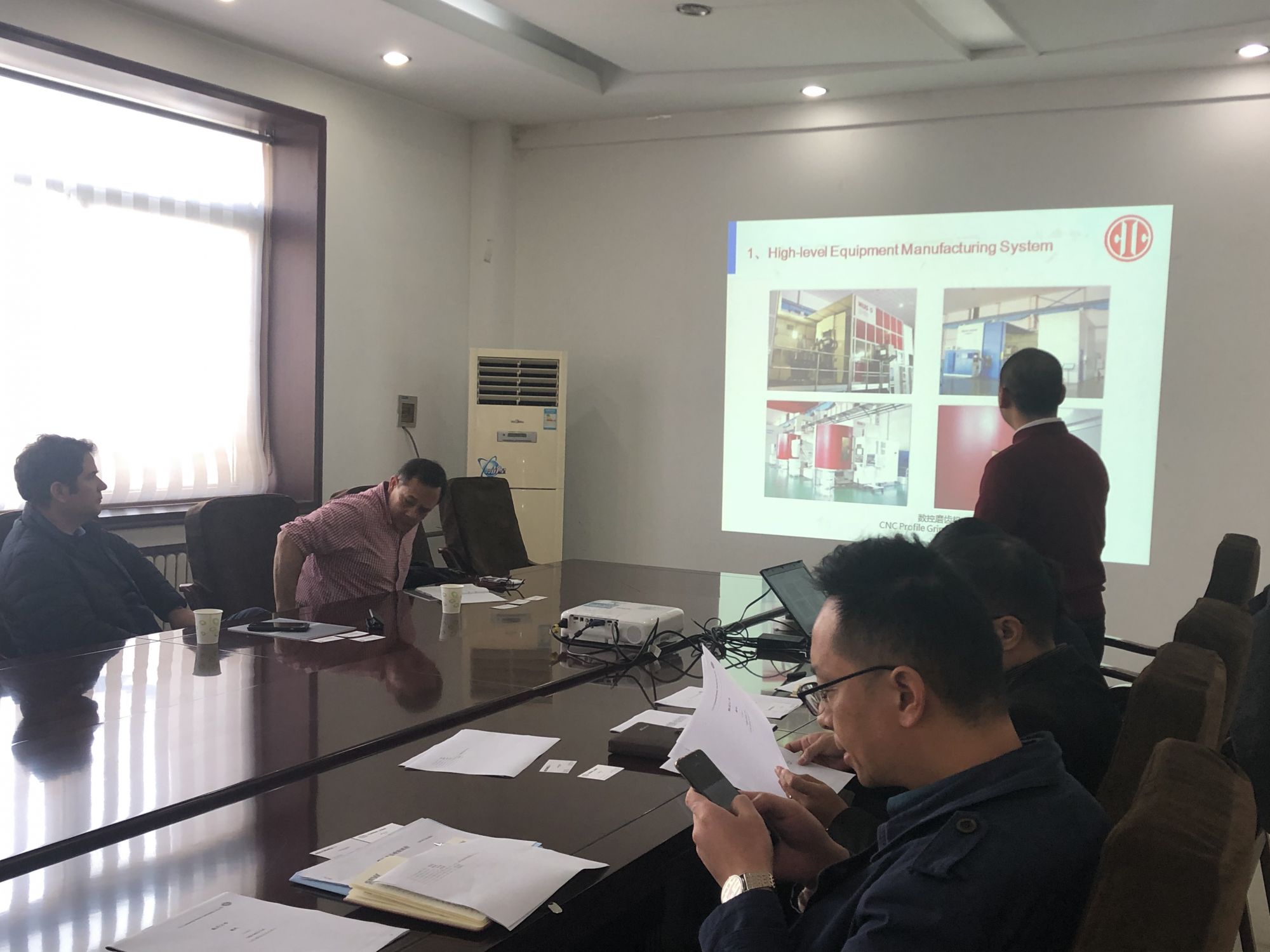 亚洲国产综合精品中文一区二区