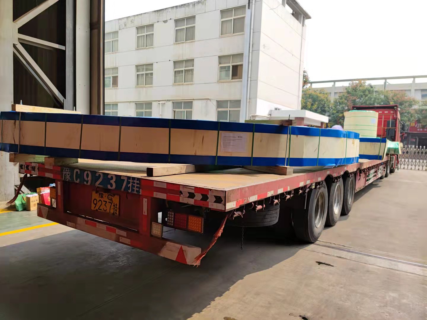 亚洲国产综合精品中文一区二区