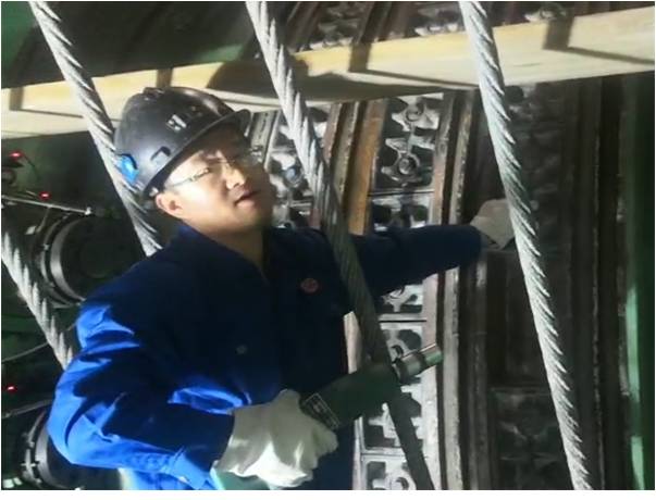 亚洲国产综合精品中文一区二区