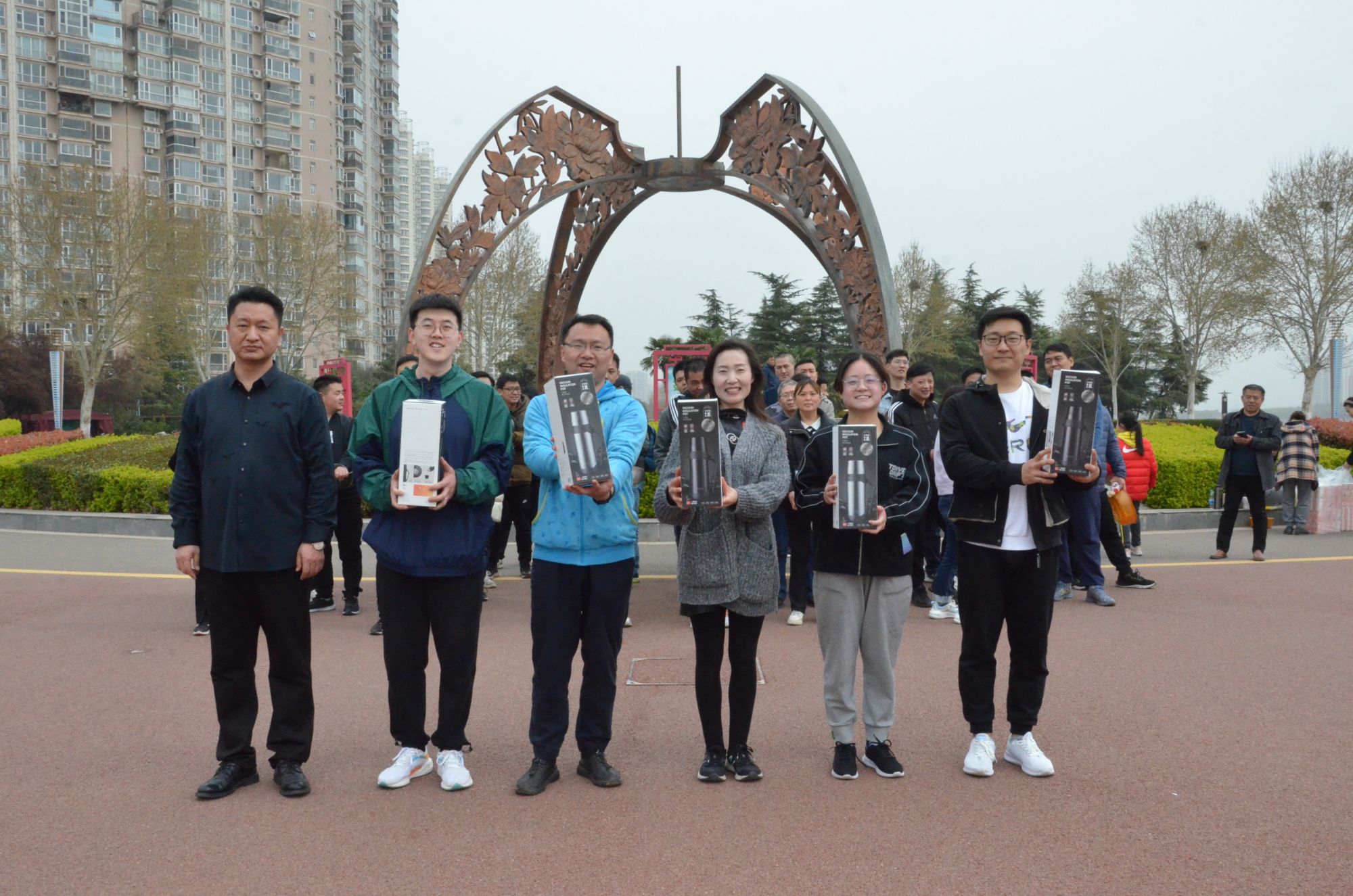 亚洲国产综合精品中文一区二区