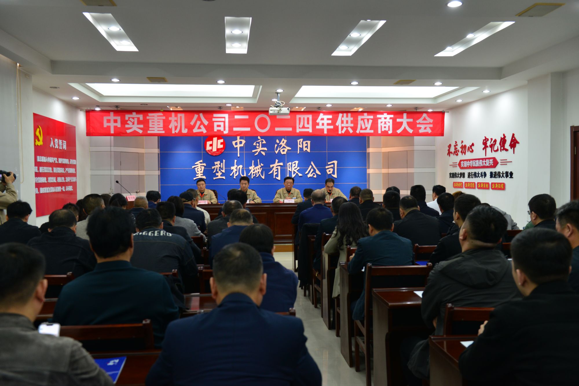 亚洲国产综合精品中文一区二区