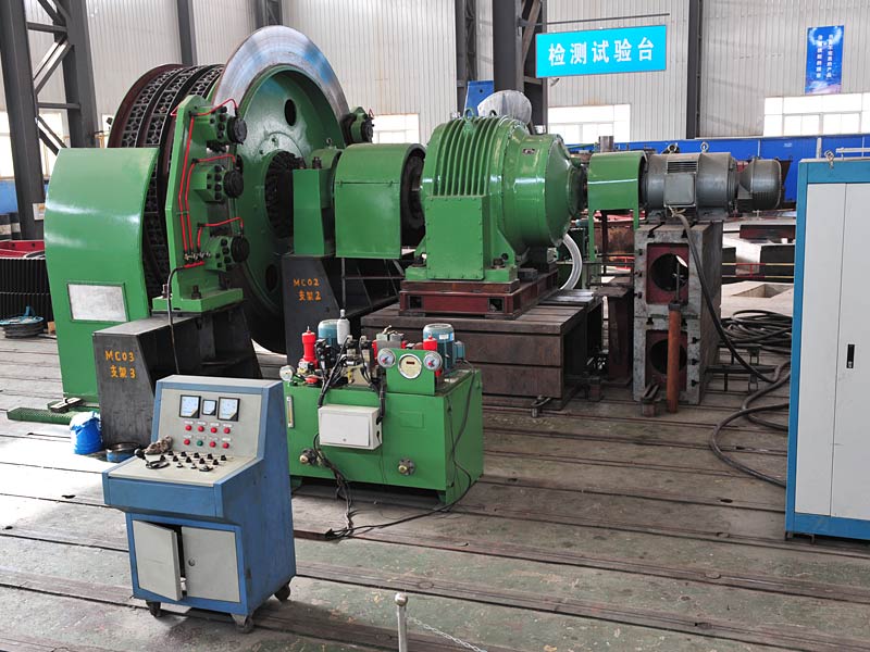 多绳摩擦式矿井提升机